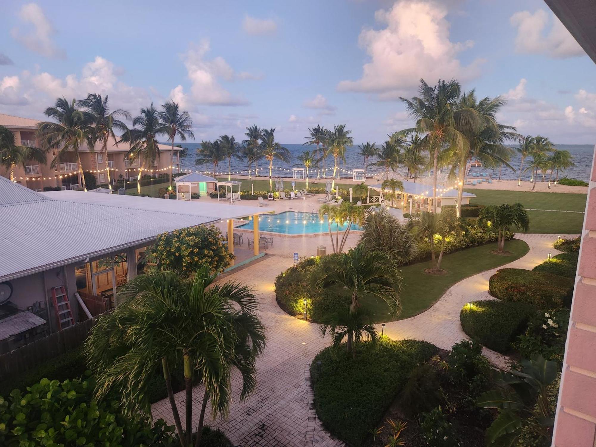 The Grand Caymanian Resort George Town Buitenkant foto