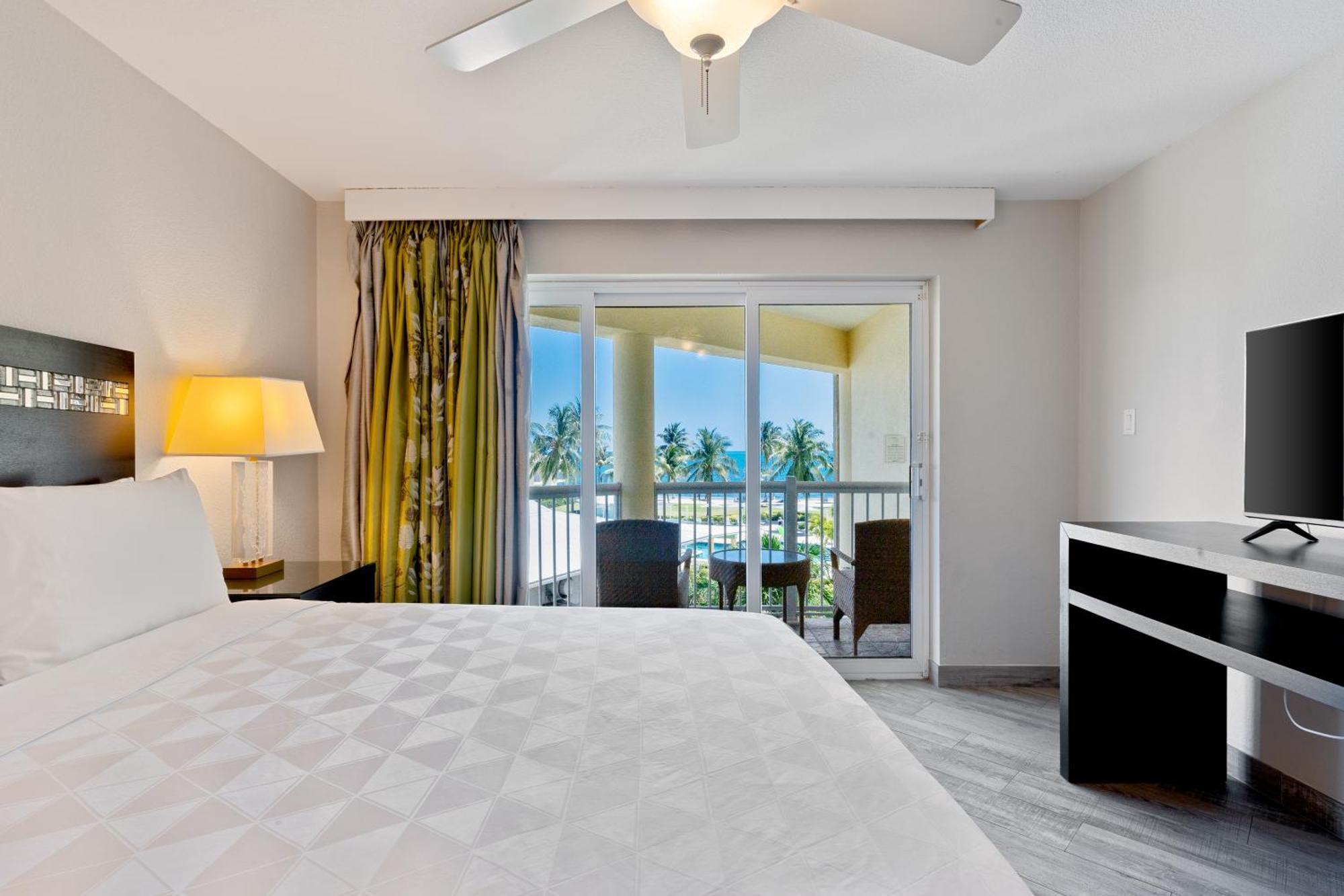 The Grand Caymanian Resort George Town Buitenkant foto